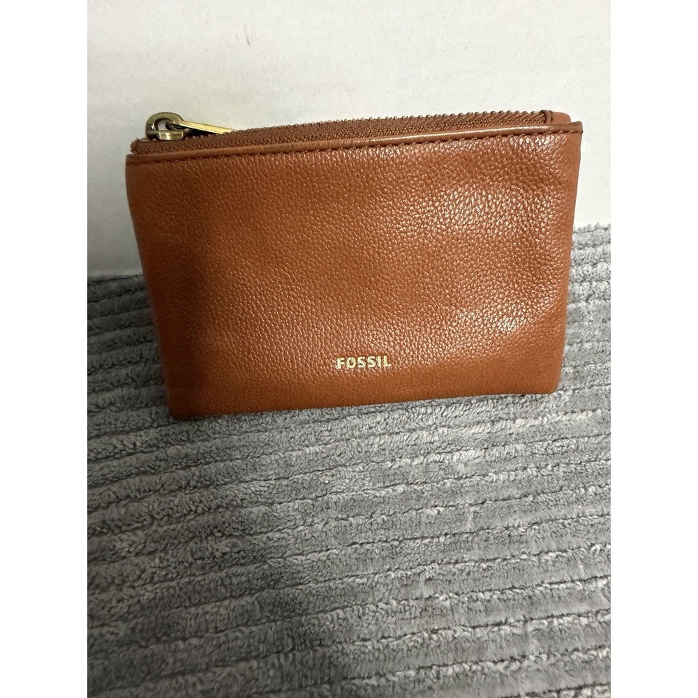 Fossil Women's Lainie Multifunction Wallet - Brown (01) - Picture 2 of 5